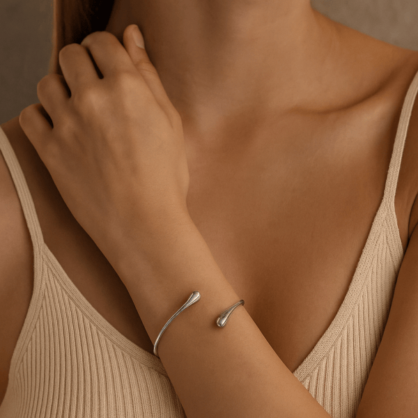 Celestia™ 14K Gold Adjustable Water Drop Shape Armlet Bracelet - Image 3