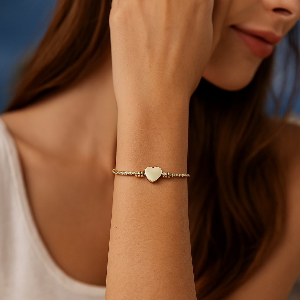 Aurelia™ Gold Heart Seal Bangle - Image 3
