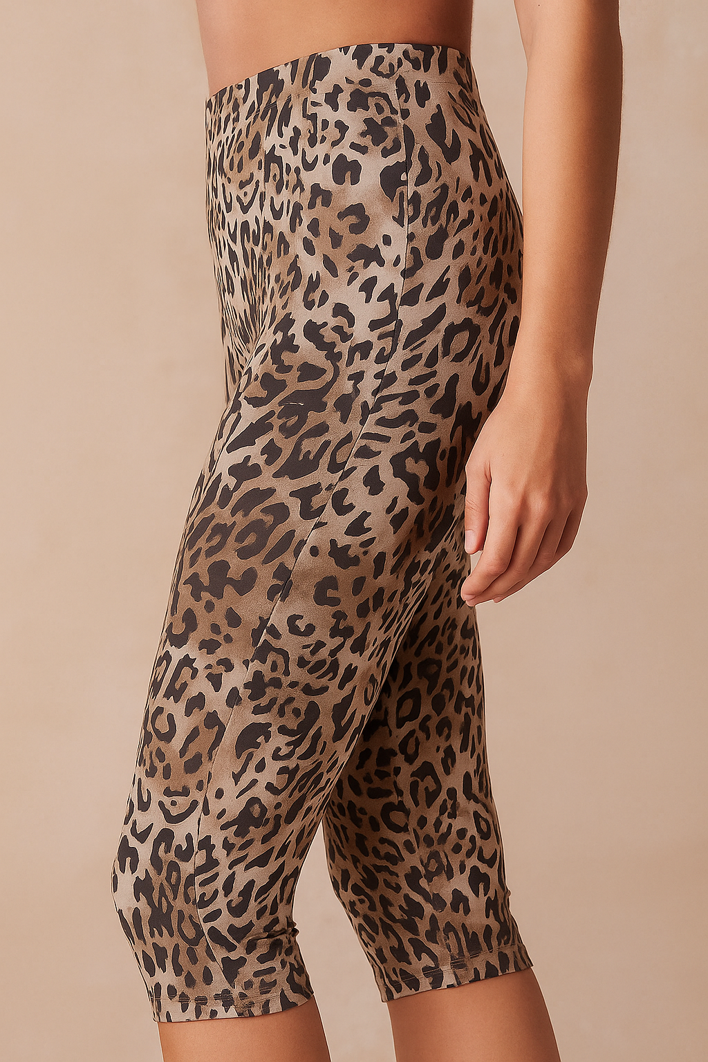 Serenya™ Leopard Print 3/4 Leggings - Image 3