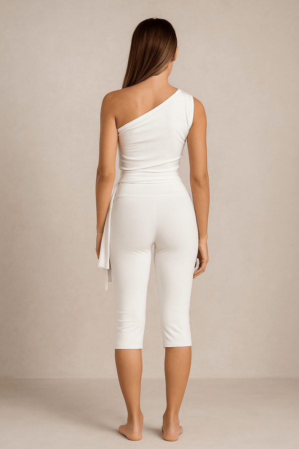 Serenya™ Off-Shoulder Top & Capri Trousers Set - Image 4